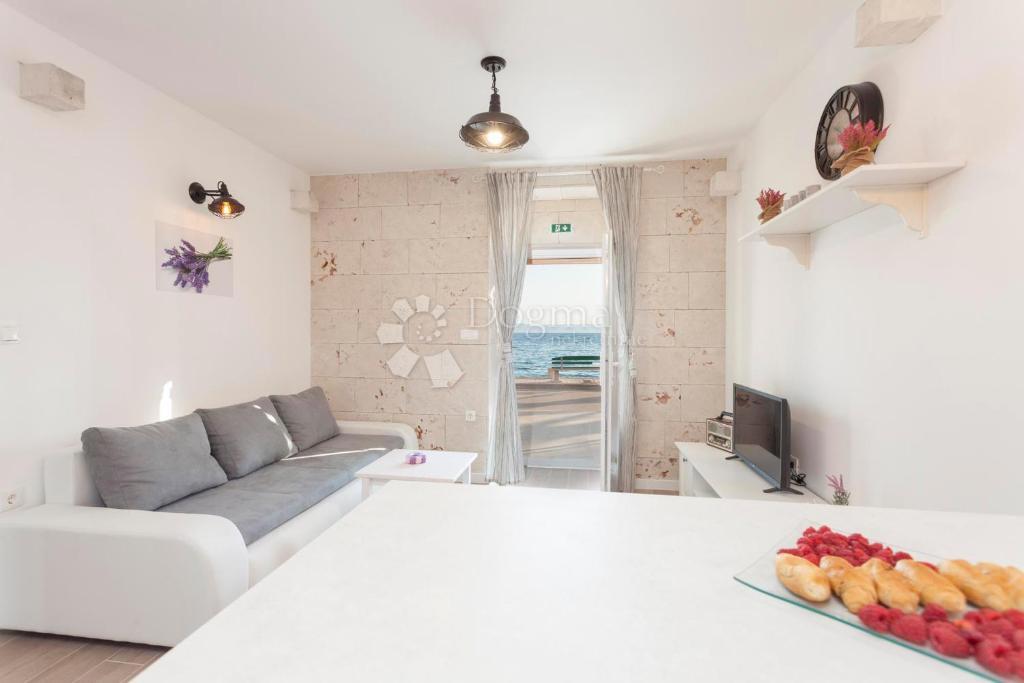 Hiša Živogošće, Podgora, 105m2