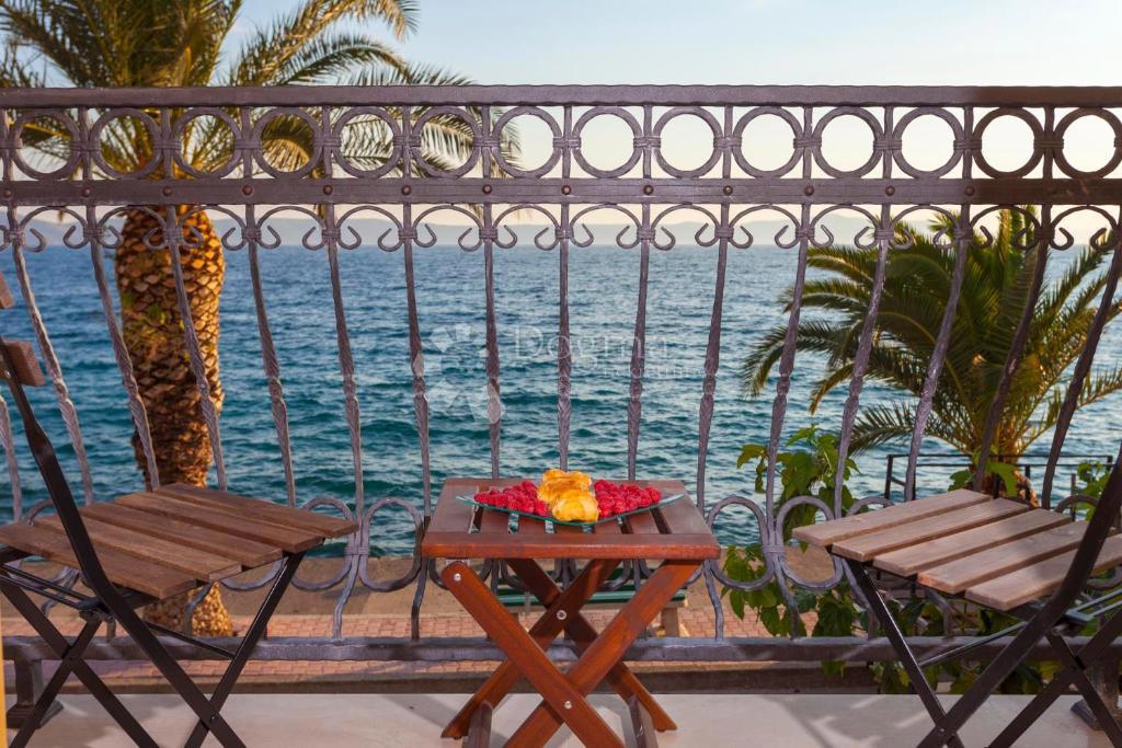 Hiša Živogošće, Podgora, 105m2