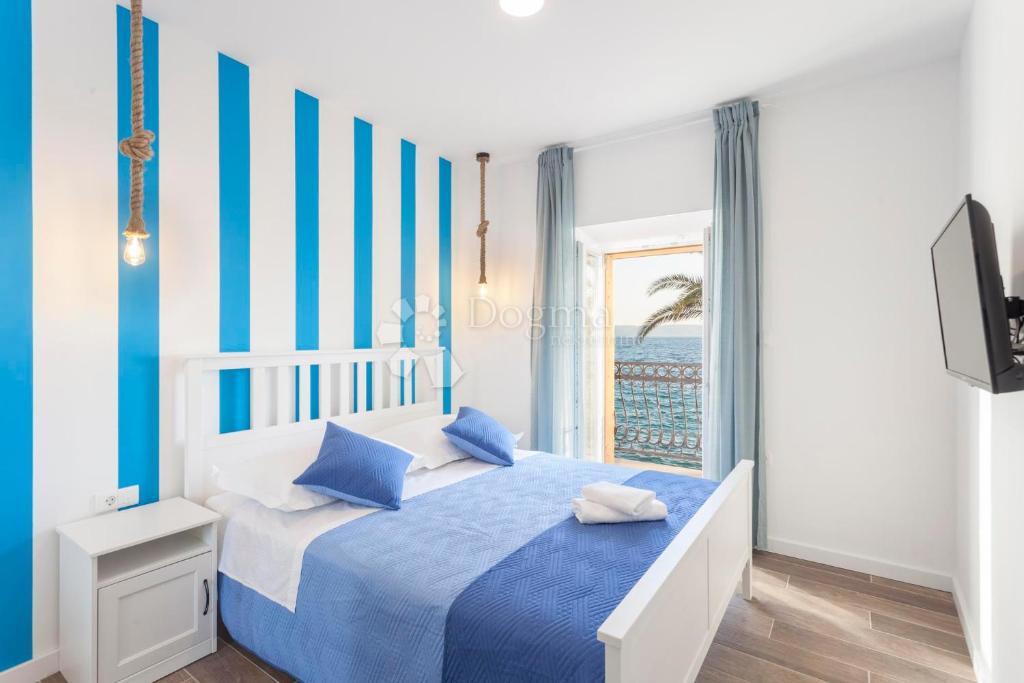 Hiša Živogošće, Podgora, 105m2