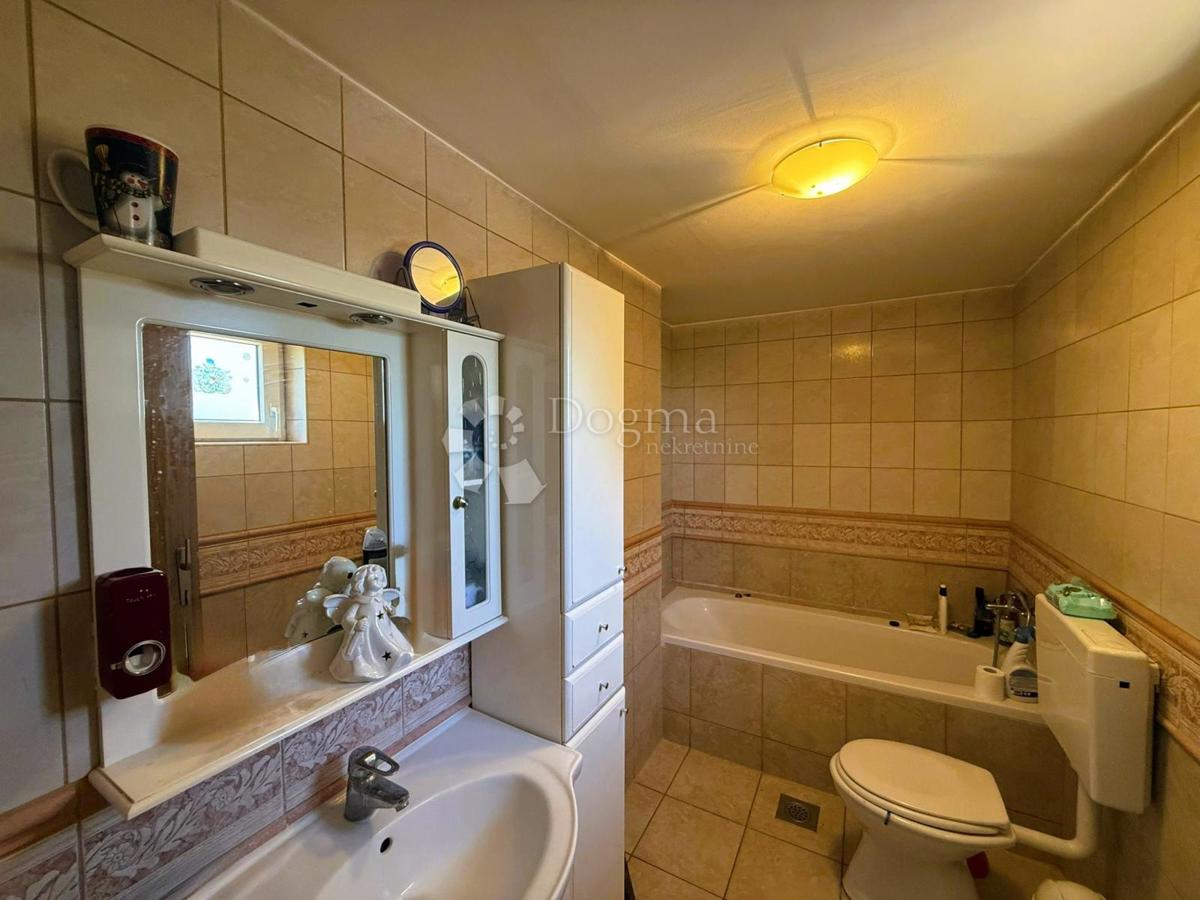 Hiša Dekanovec, 222m2