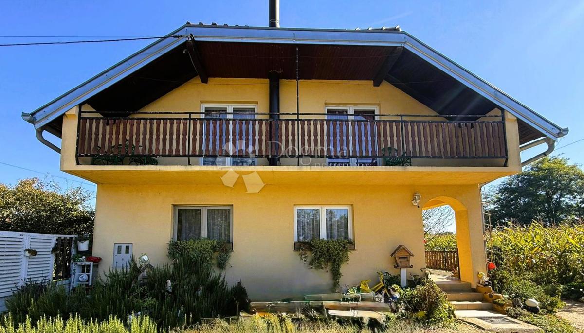 Hiša Dekanovec, 222m2