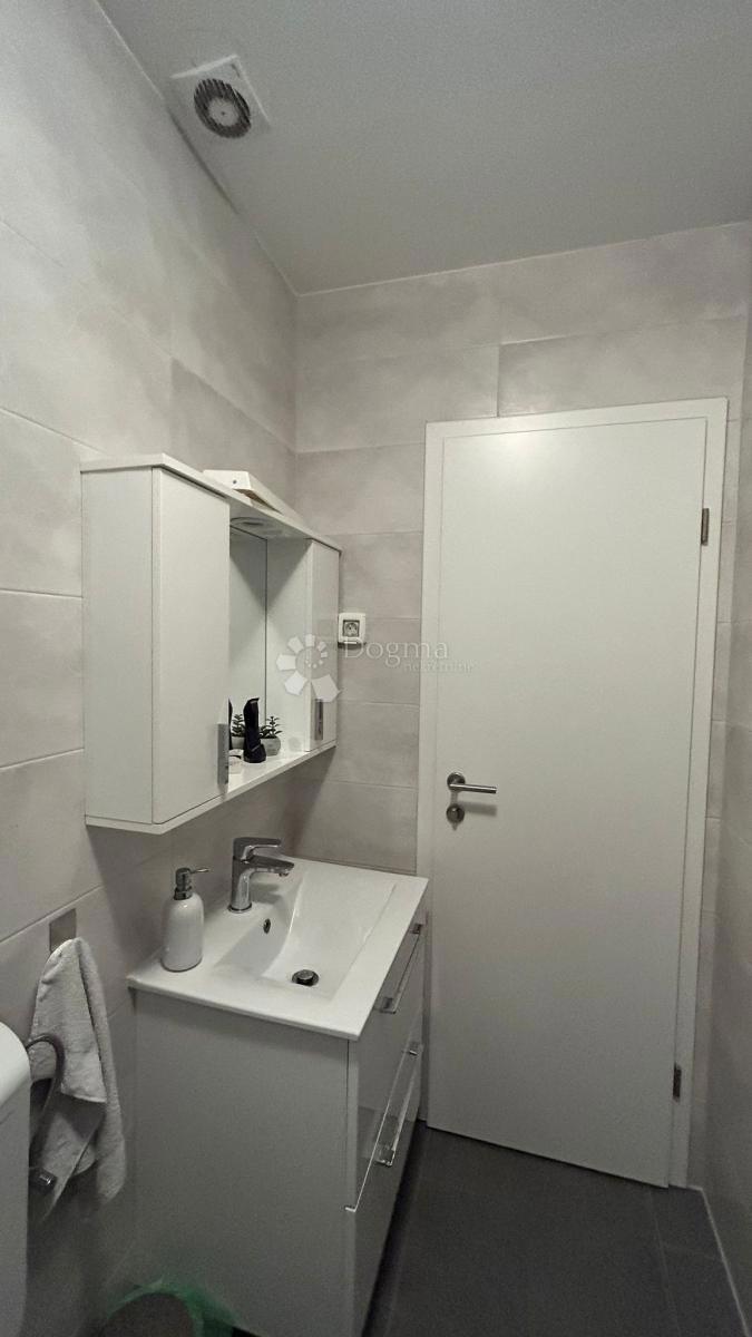 Stanovanje Monvidal, Pula, 86,32m2