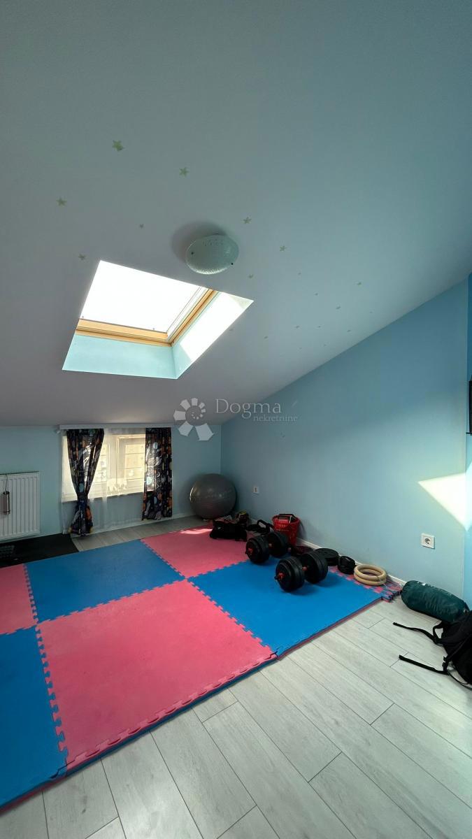 Stanovanje Monvidal, Pula, 86,32m2