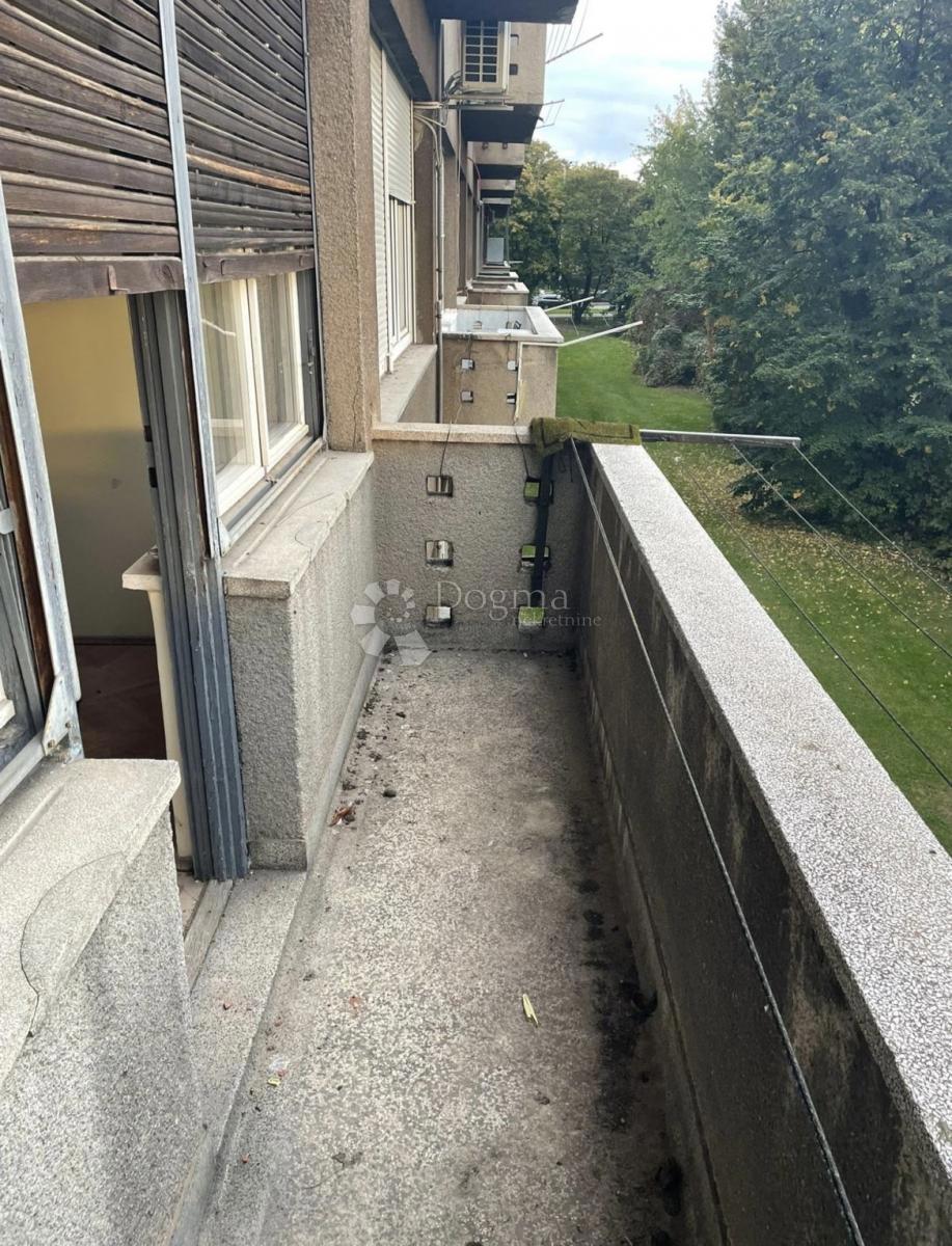 Stanovanje Kruge, Trnje, 43,99m2