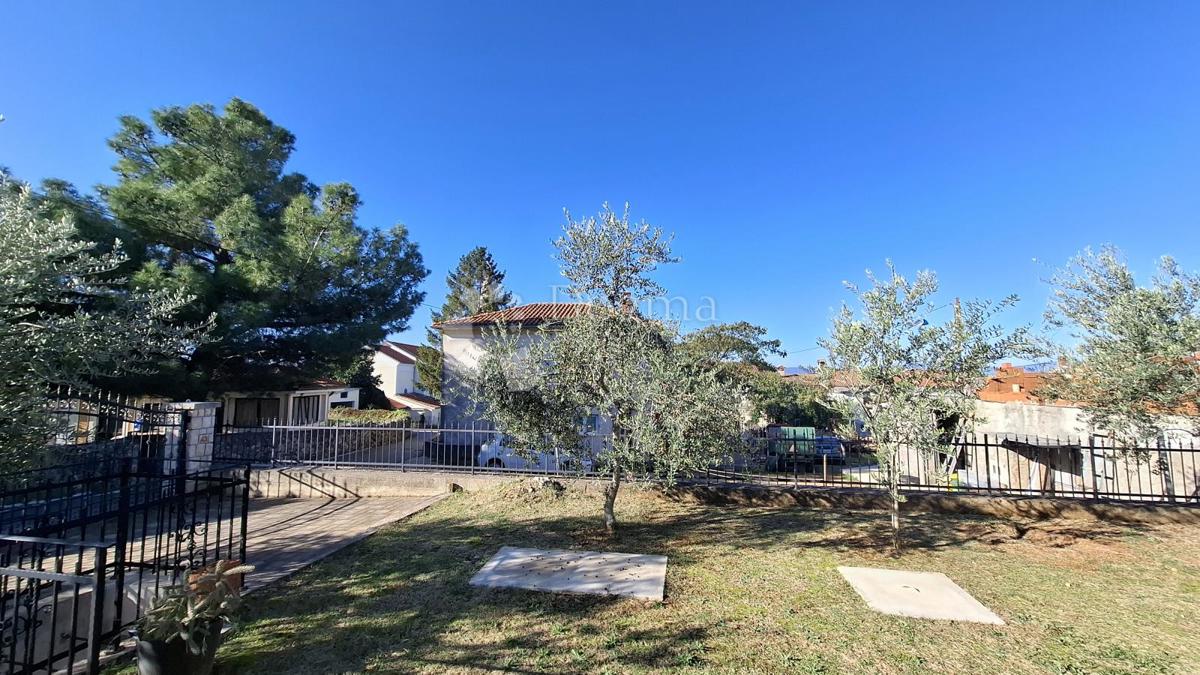 Hiša Sveti Vid-Miholjice, Malinska-Dubašnica, 250m2