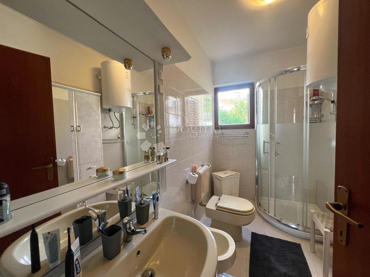 Hiša Medulin, 280m2