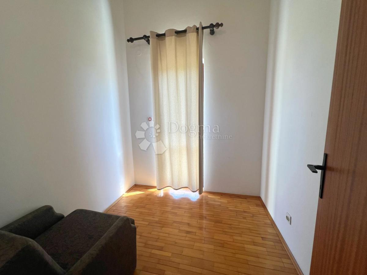 Hiša Medulin, 280m2