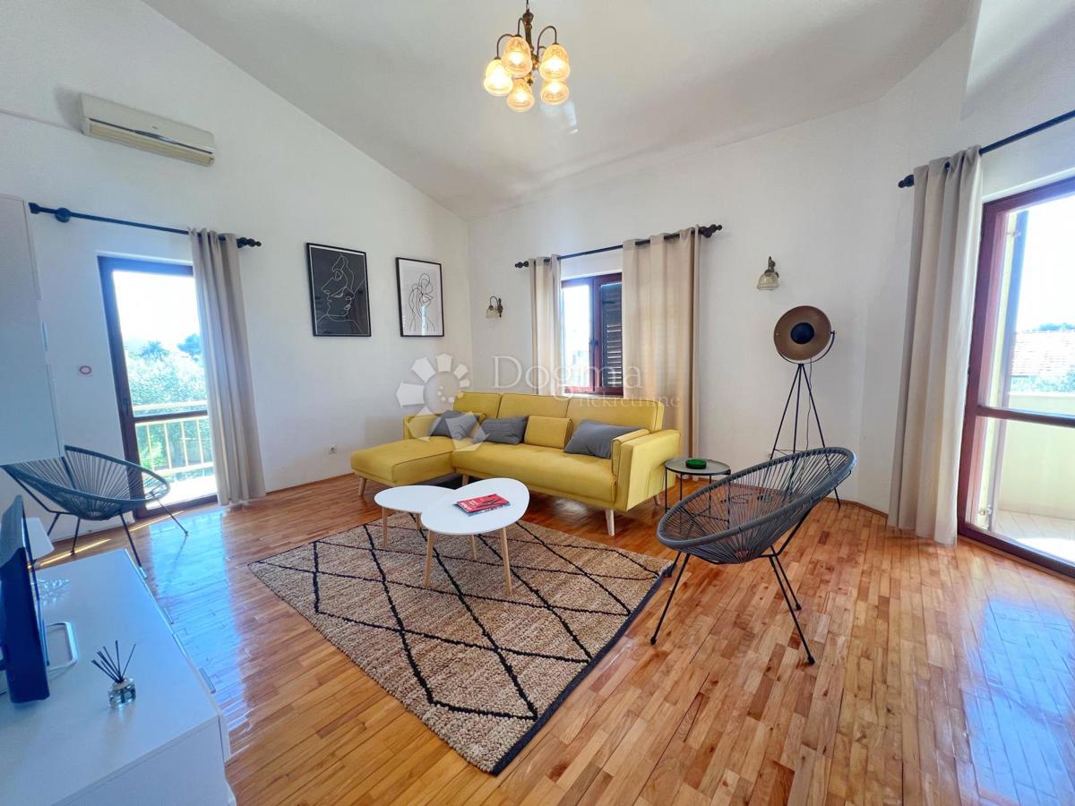 Hiša Medulin, 280m2