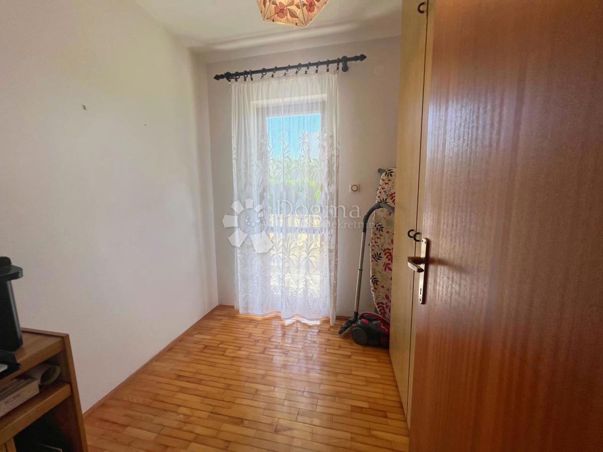 Hiša Medulin, 280m2