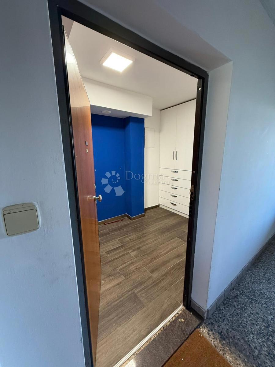 Stanovanje Savica, Trnje, 66,67m2