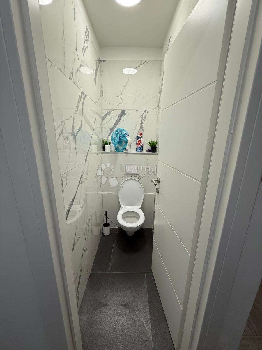 Stanovanje Savica, Trnje, 66,67m2