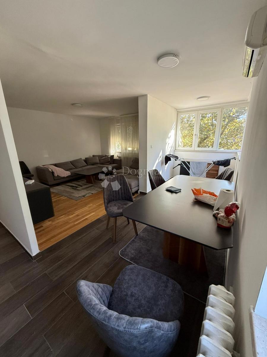 Stanovanje Savica, Trnje, 66,67m2