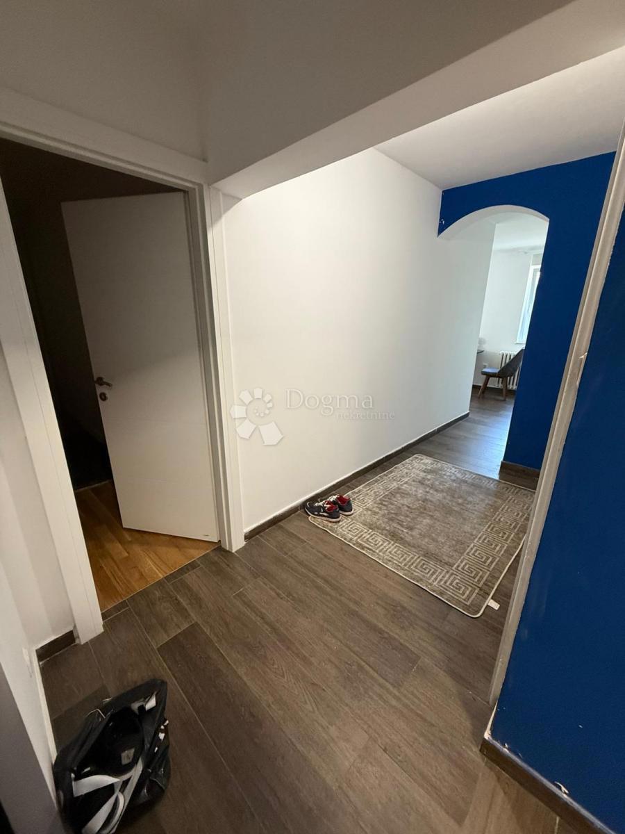 Stanovanje Savica, Trnje, 66,67m2