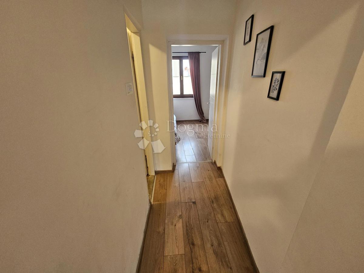 Hiša Biograd na Moru, 144m2