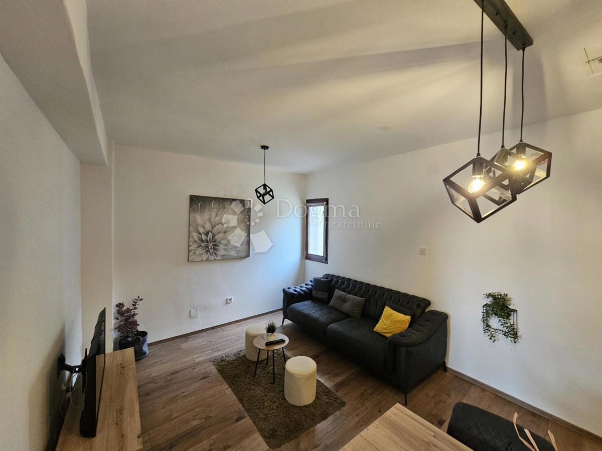 Hiša Biograd na Moru, 144m2