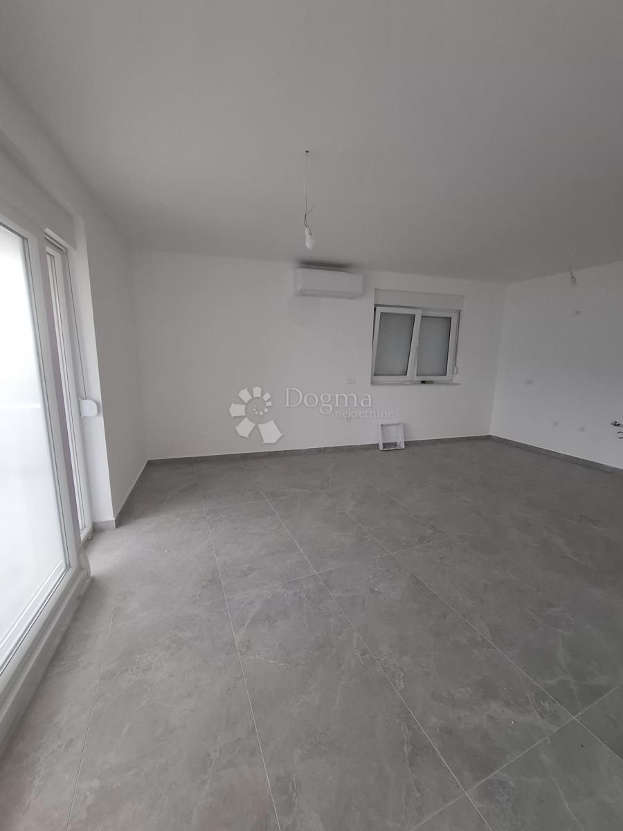 Stanovanje Vinjerac, Posedarje, 87,94m2