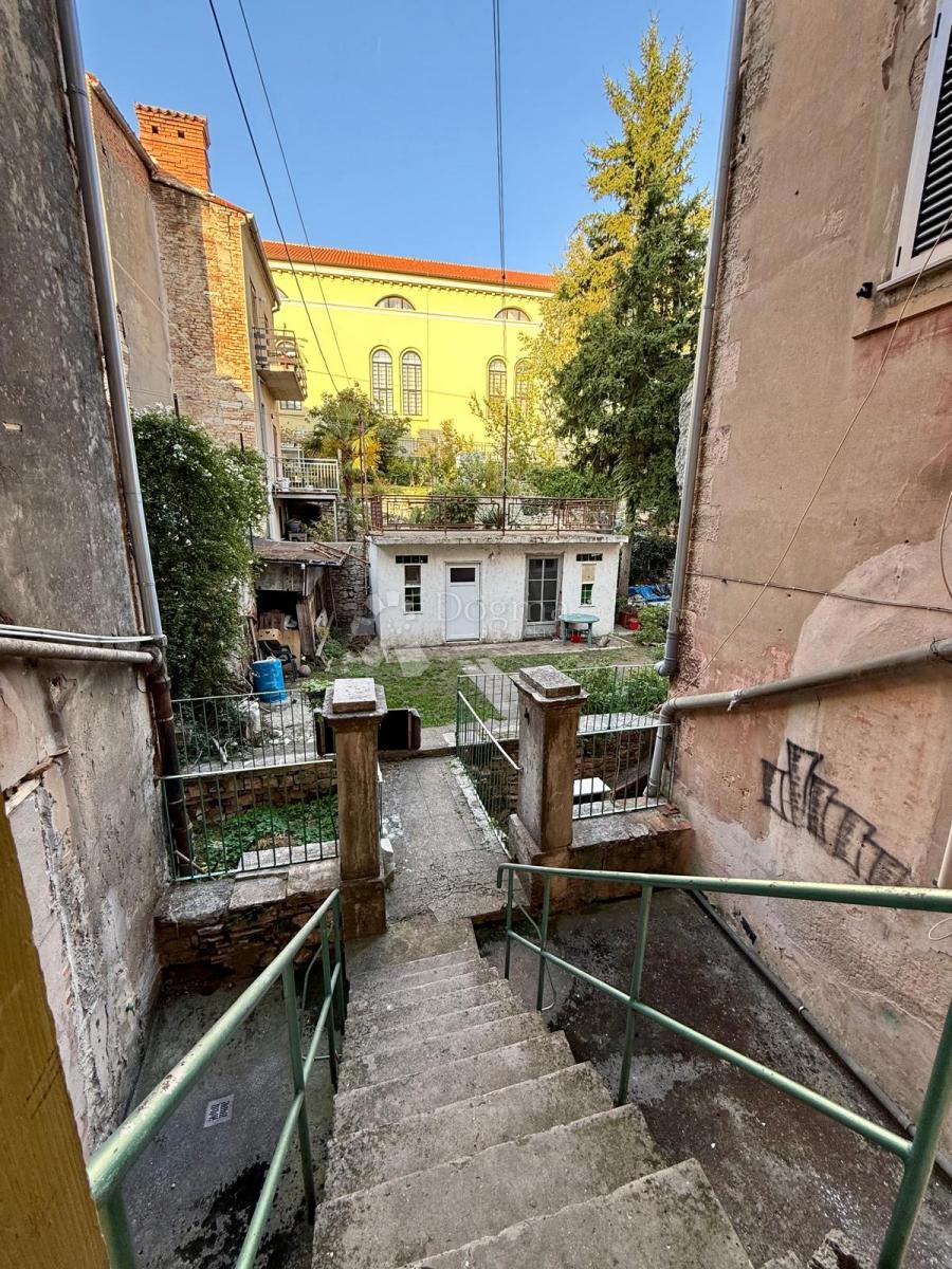 Stanovanje v srcu Pule