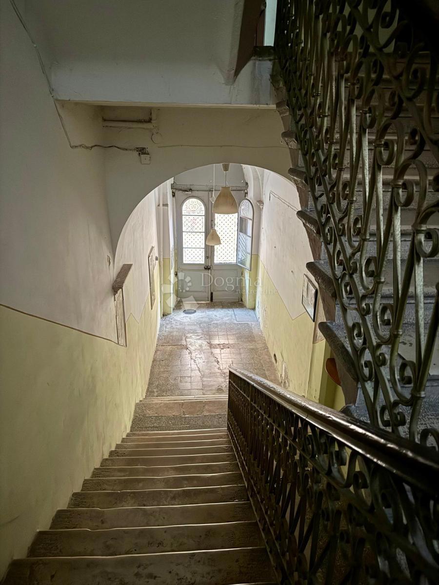 Stanovanje v srcu Pule