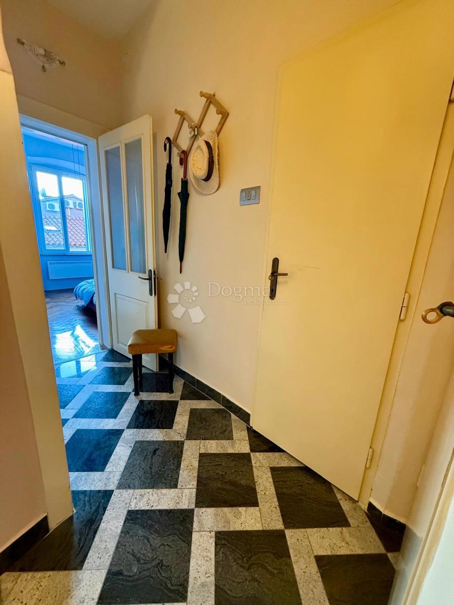 Stanovanje v srcu Pule