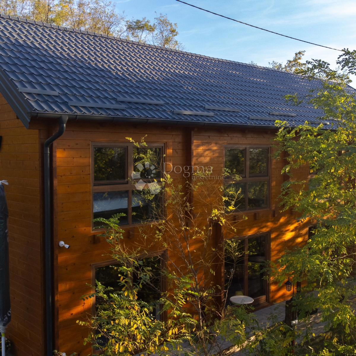 Hiša Batina, Draž, 655m2