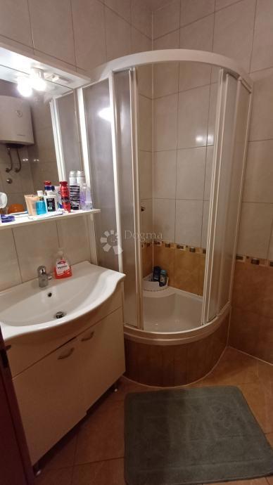 Apartma Novalja, 58m2