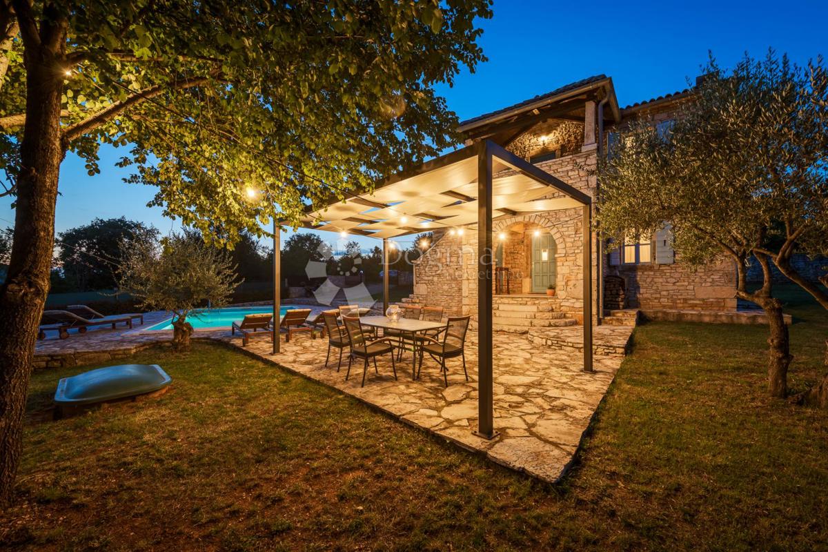 Hiša Heraki, Sveti Lovreč, 154m2