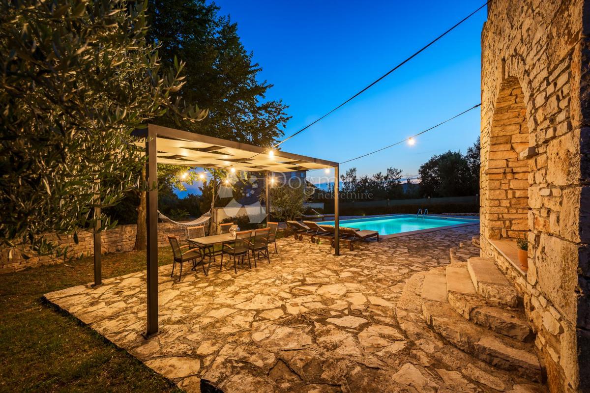 Hiša Heraki, Sveti Lovreč, 154m2