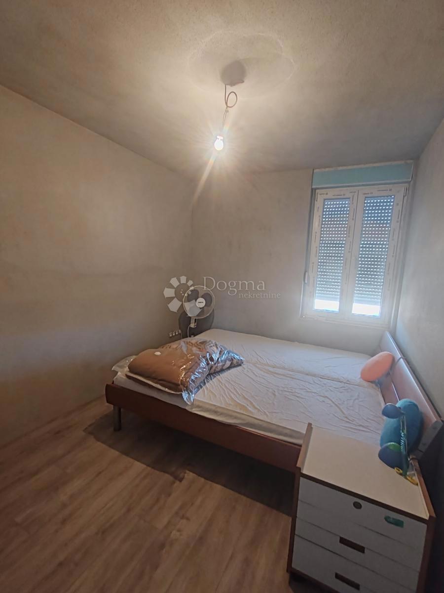 Hiša Brodarica, Šibenik - Okolica, 390m2