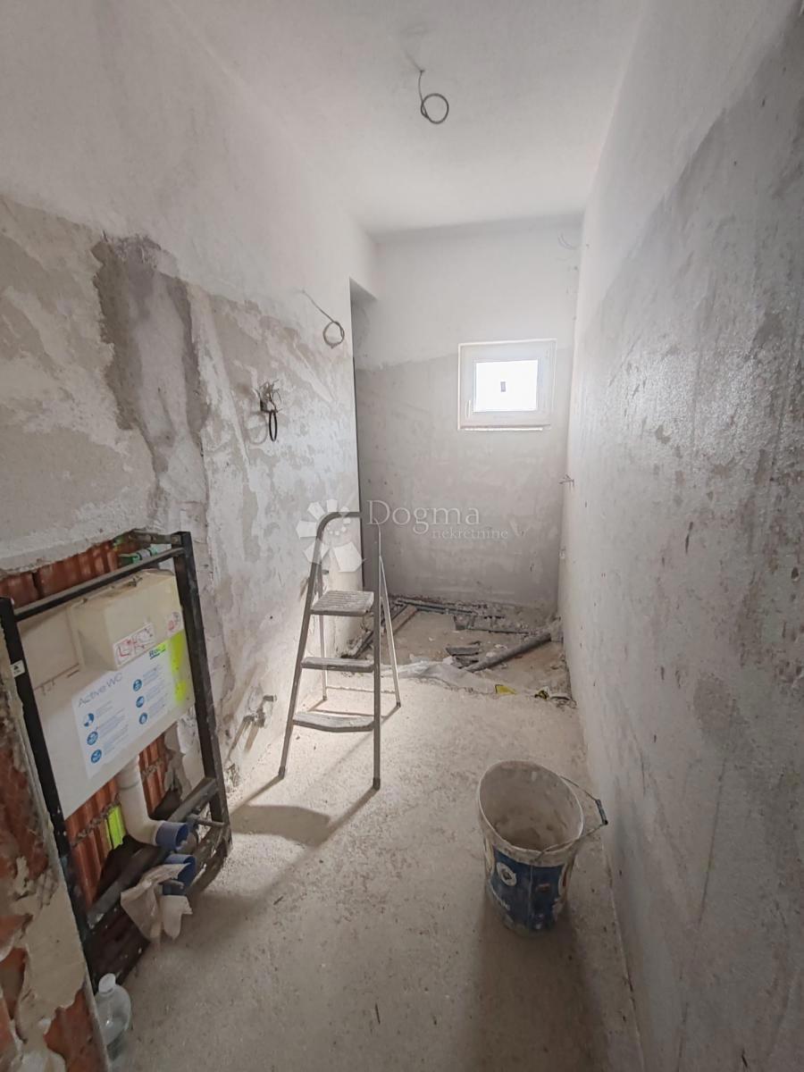 Hiša Brodarica, Šibenik - Okolica, 390m2