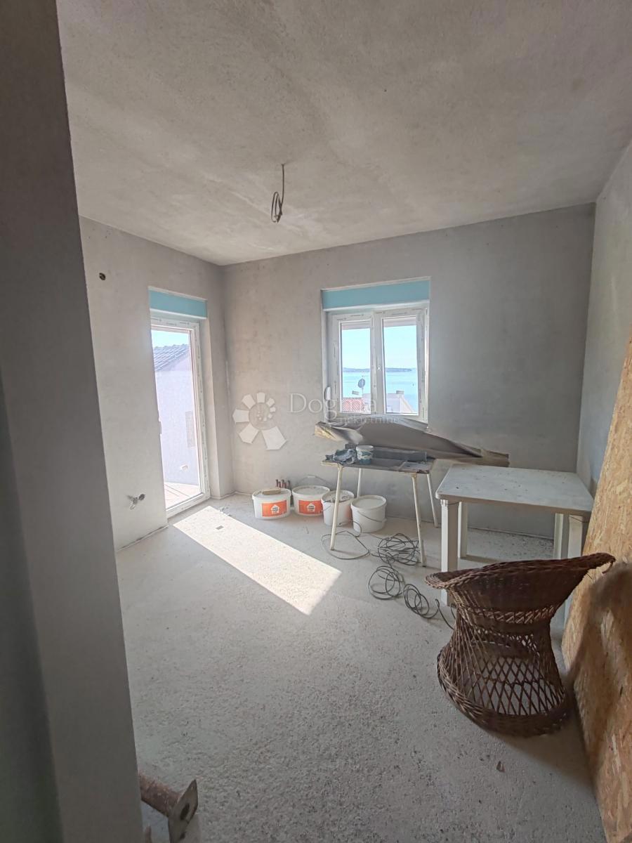 Hiša Brodarica, Šibenik - Okolica, 390m2