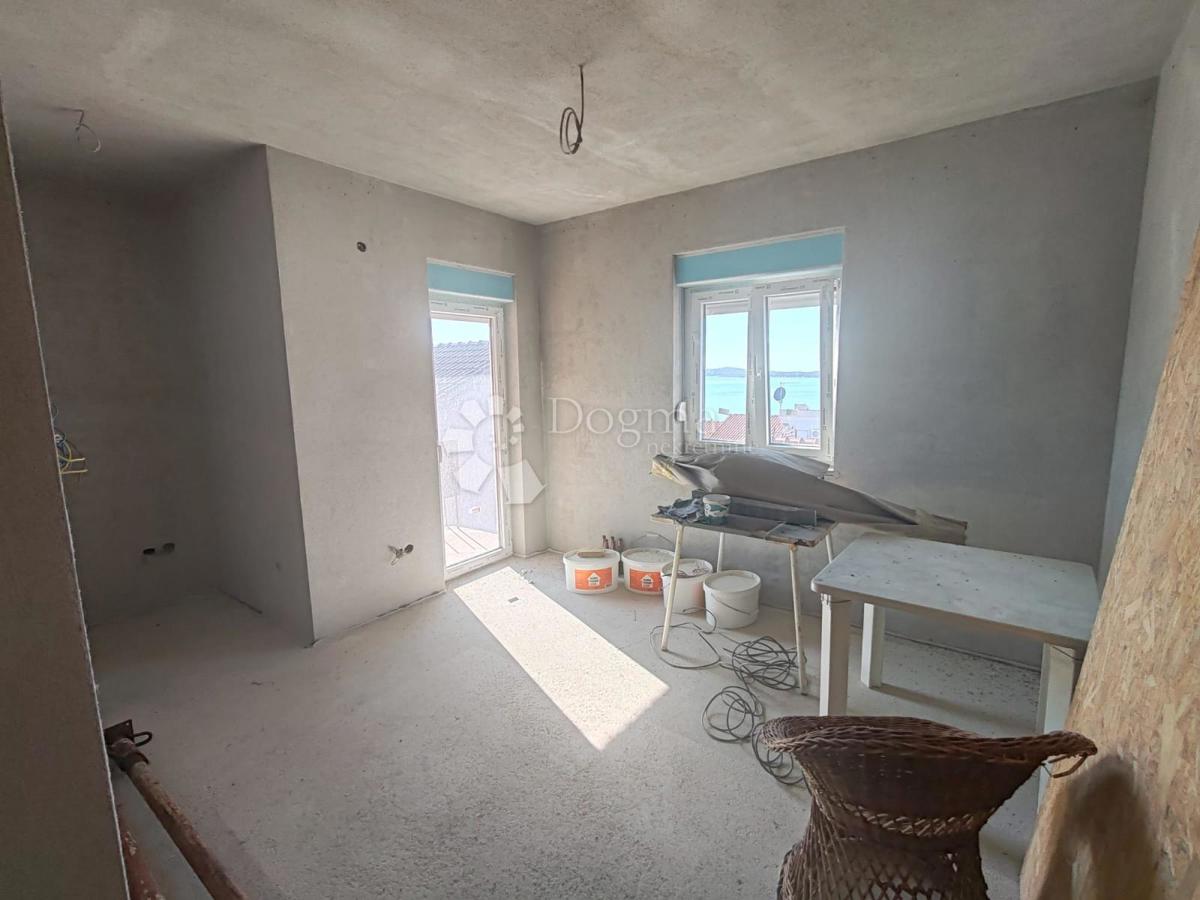 Hiša Brodarica, Šibenik - Okolica, 390m2