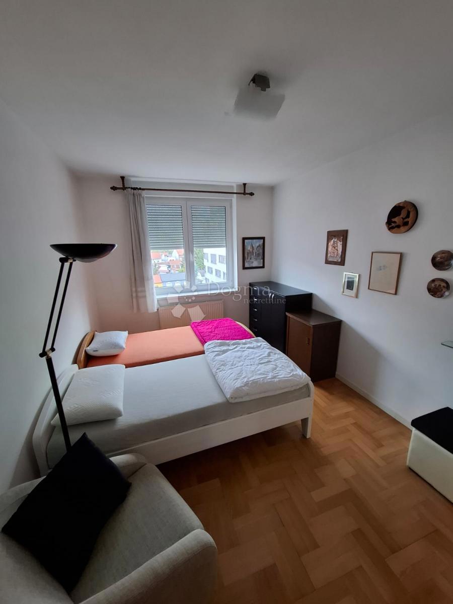 Stanovanje Trnje, 75,77m2