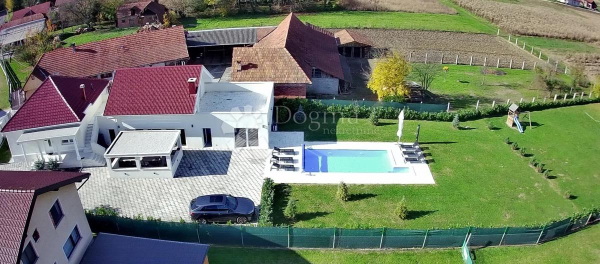 Hiša Podgrađe, Marija Bistrica, 230m2