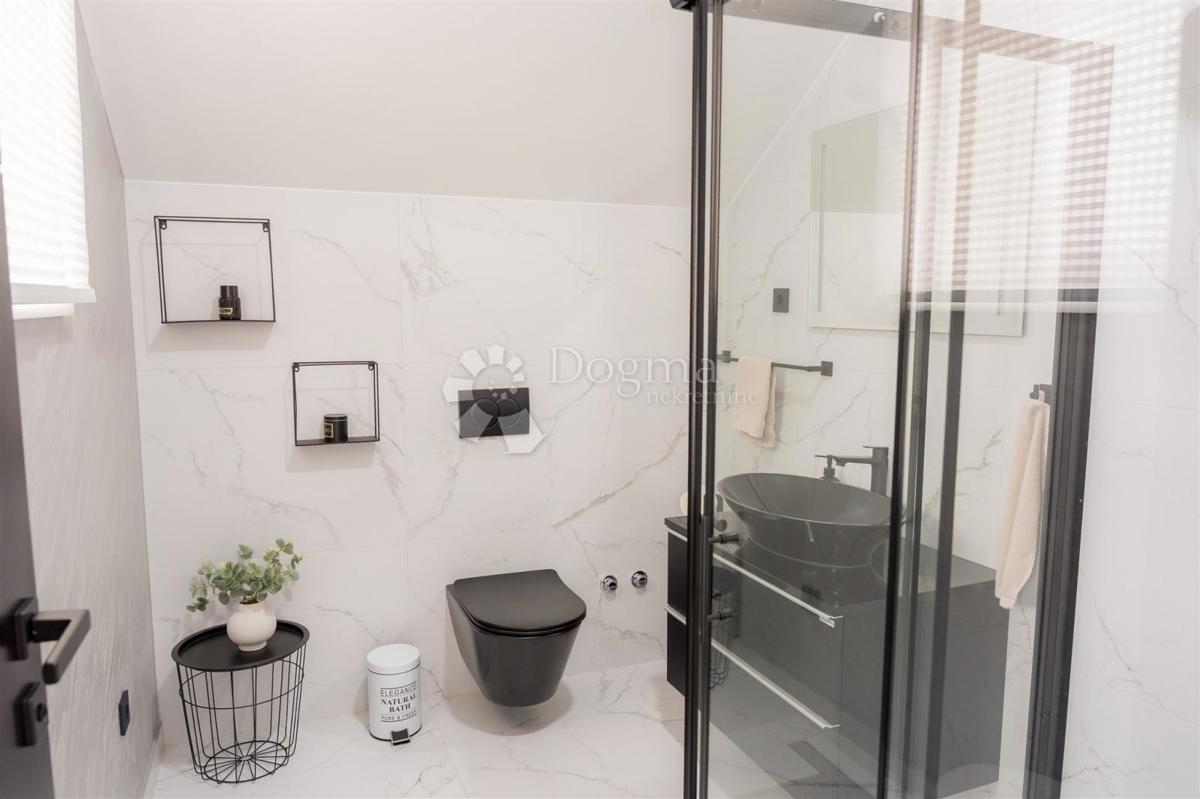 Hiša Podgrađe, Marija Bistrica, 230m2