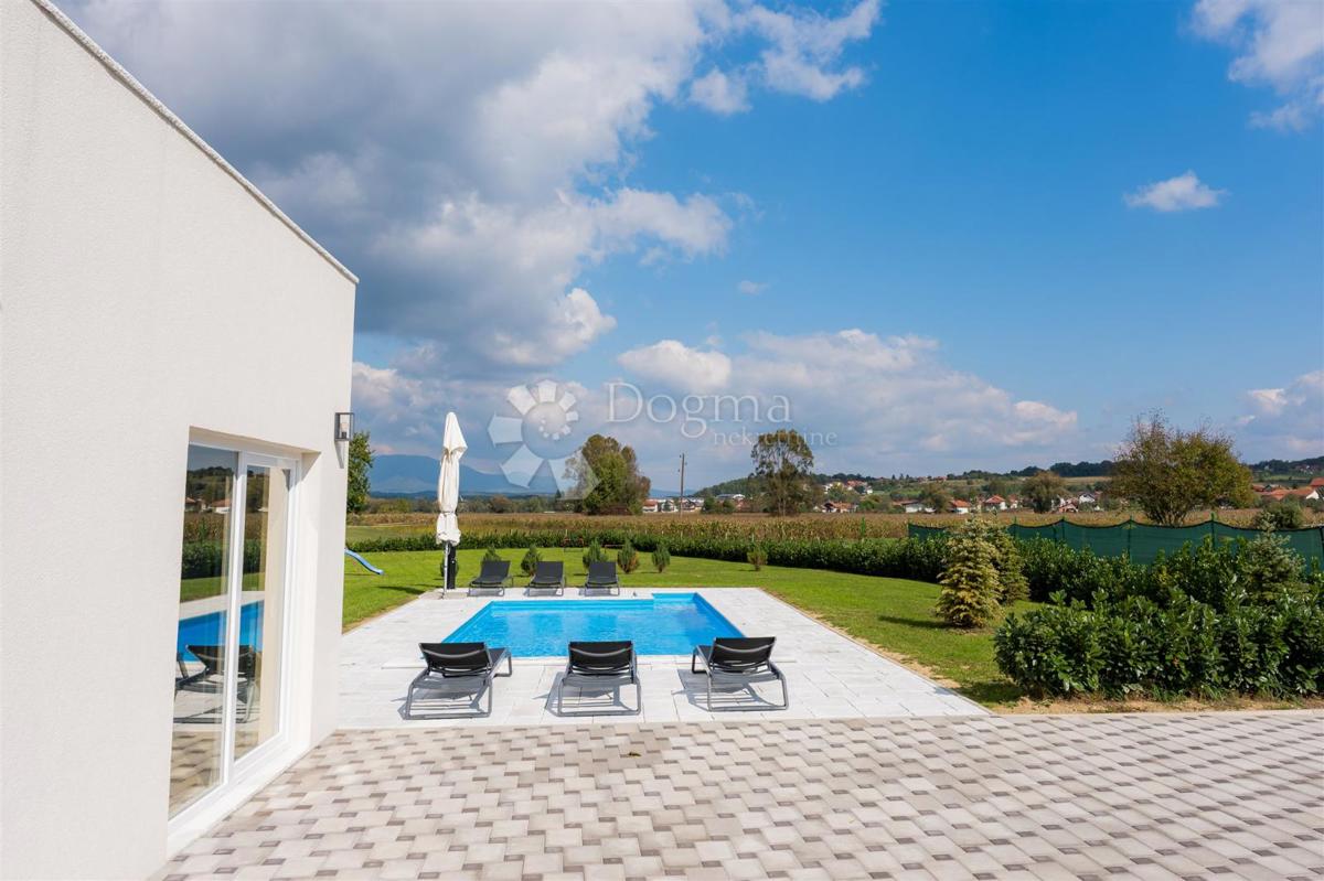 Hiša Podgrađe, Marija Bistrica, 230m2