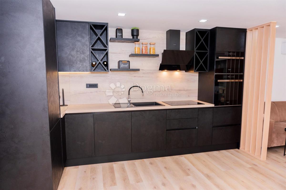 Hiša Podgrađe, Marija Bistrica, 230m2