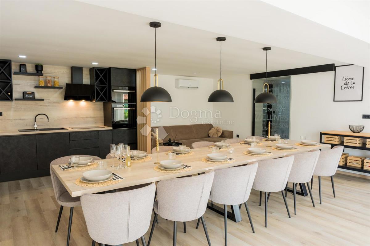 Hiša Podgrađe, Marija Bistrica, 230m2