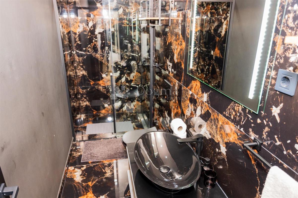 Hiša Podgrađe, Marija Bistrica, 230m2