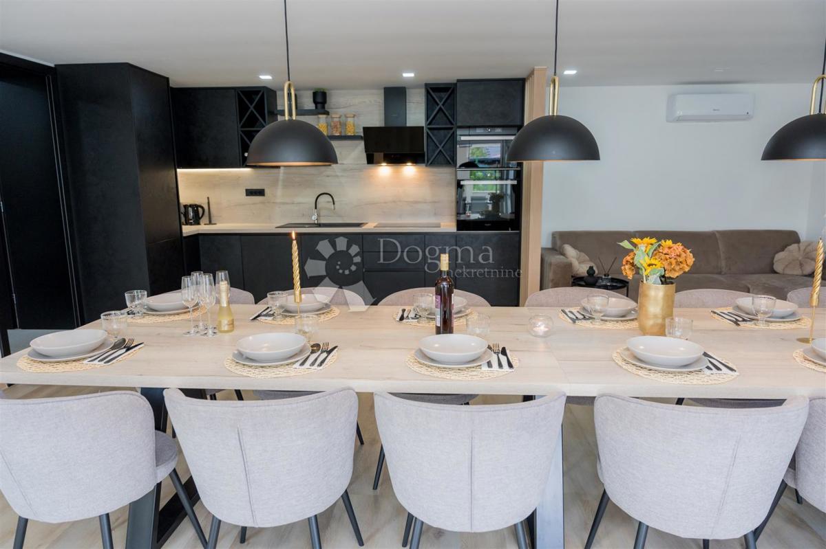 Hiša Podgrađe, Marija Bistrica, 230m2