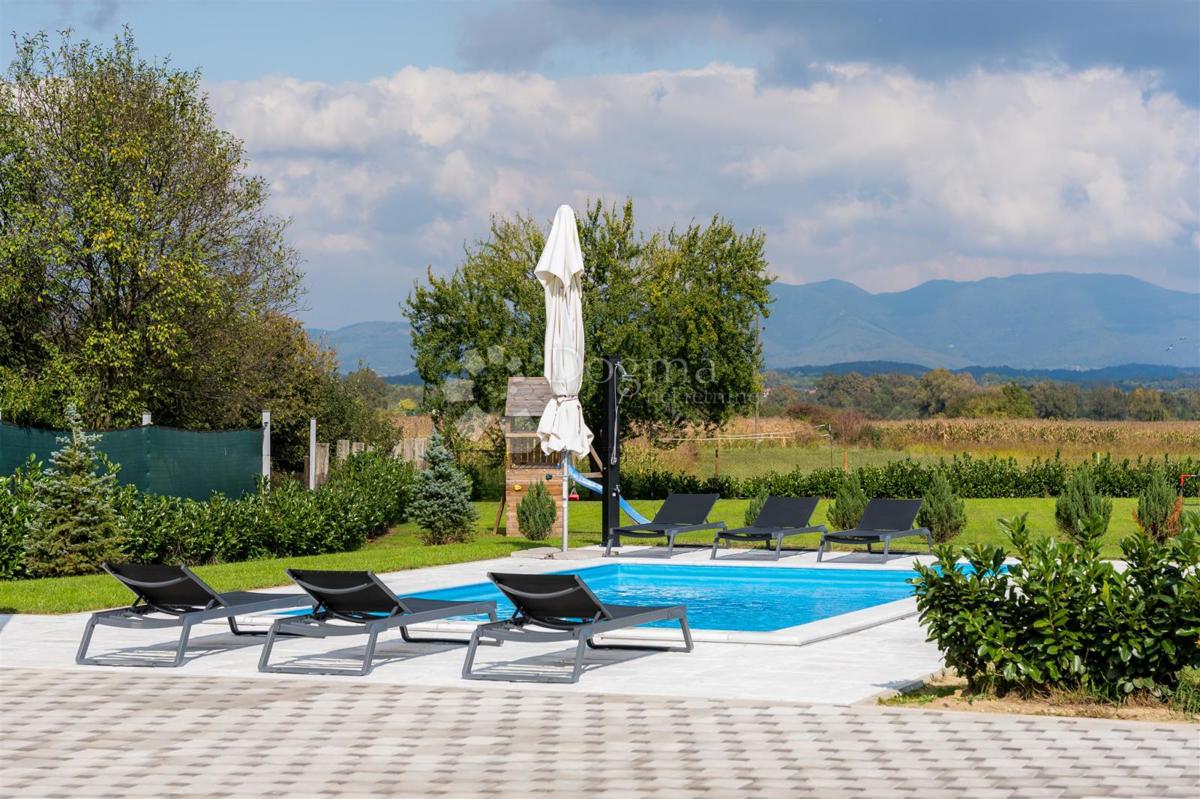 Hiša Podgrađe, Marija Bistrica, 230m2