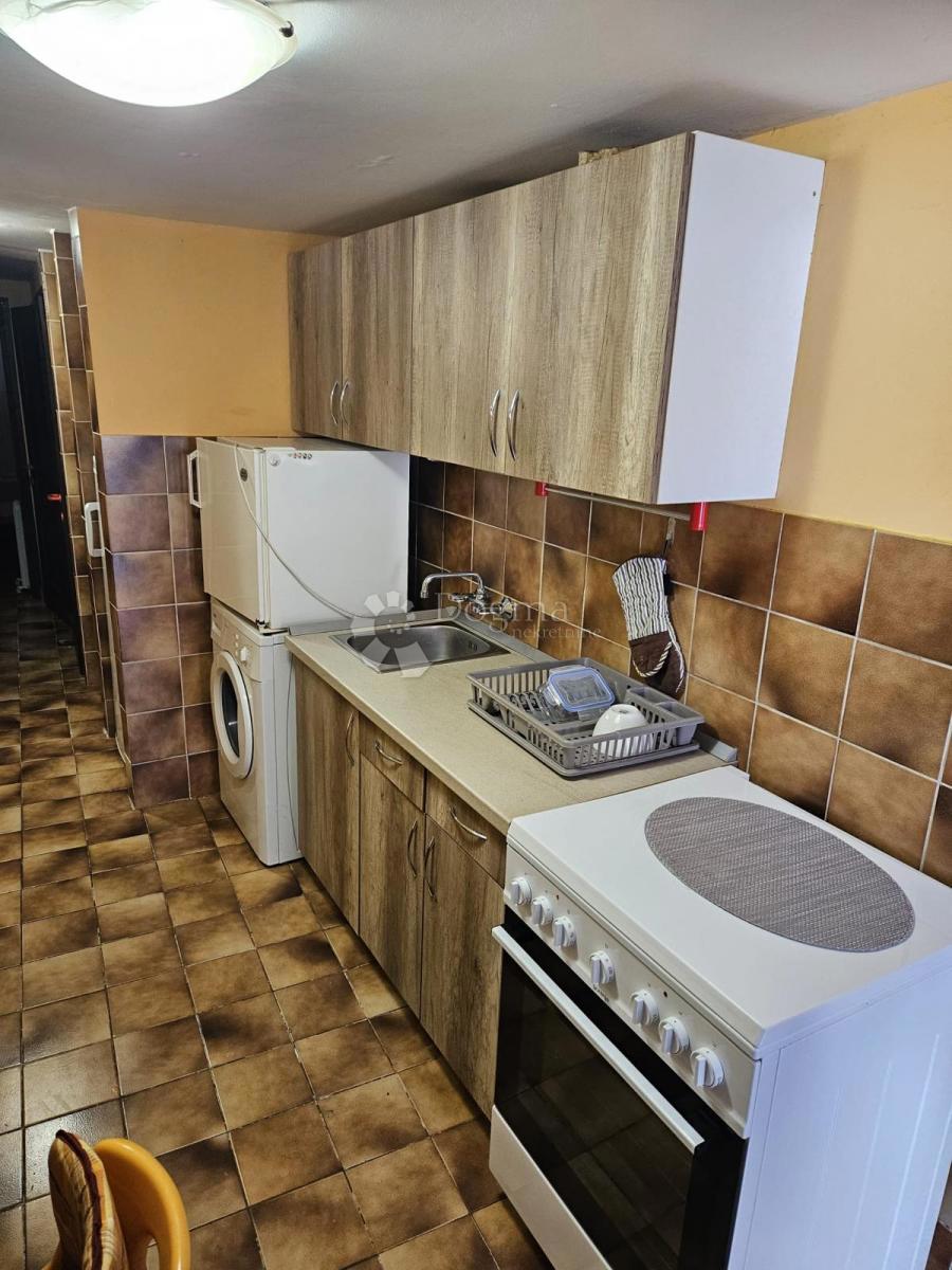 Hiša Peroj, Vodnjan, 65m2