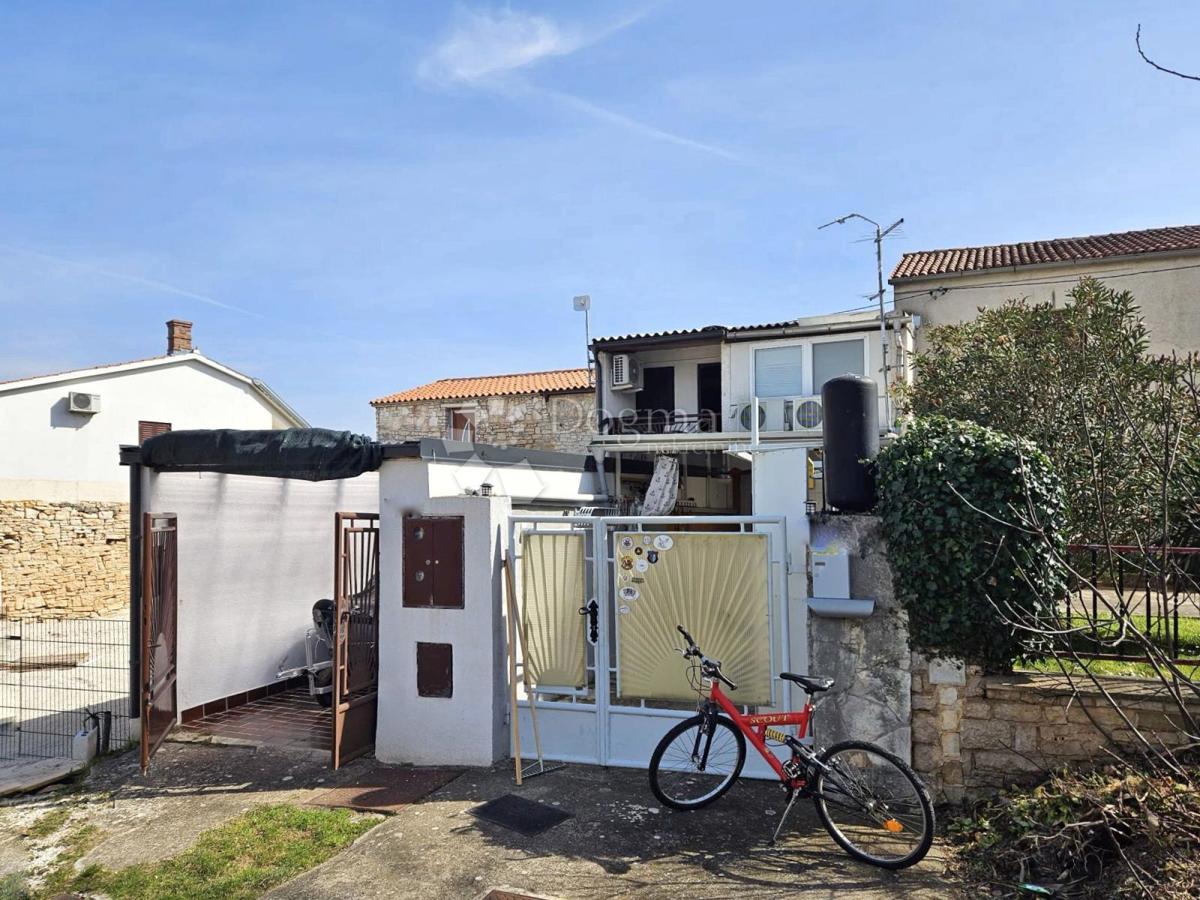 Hiša Peroj, Vodnjan, 65m2