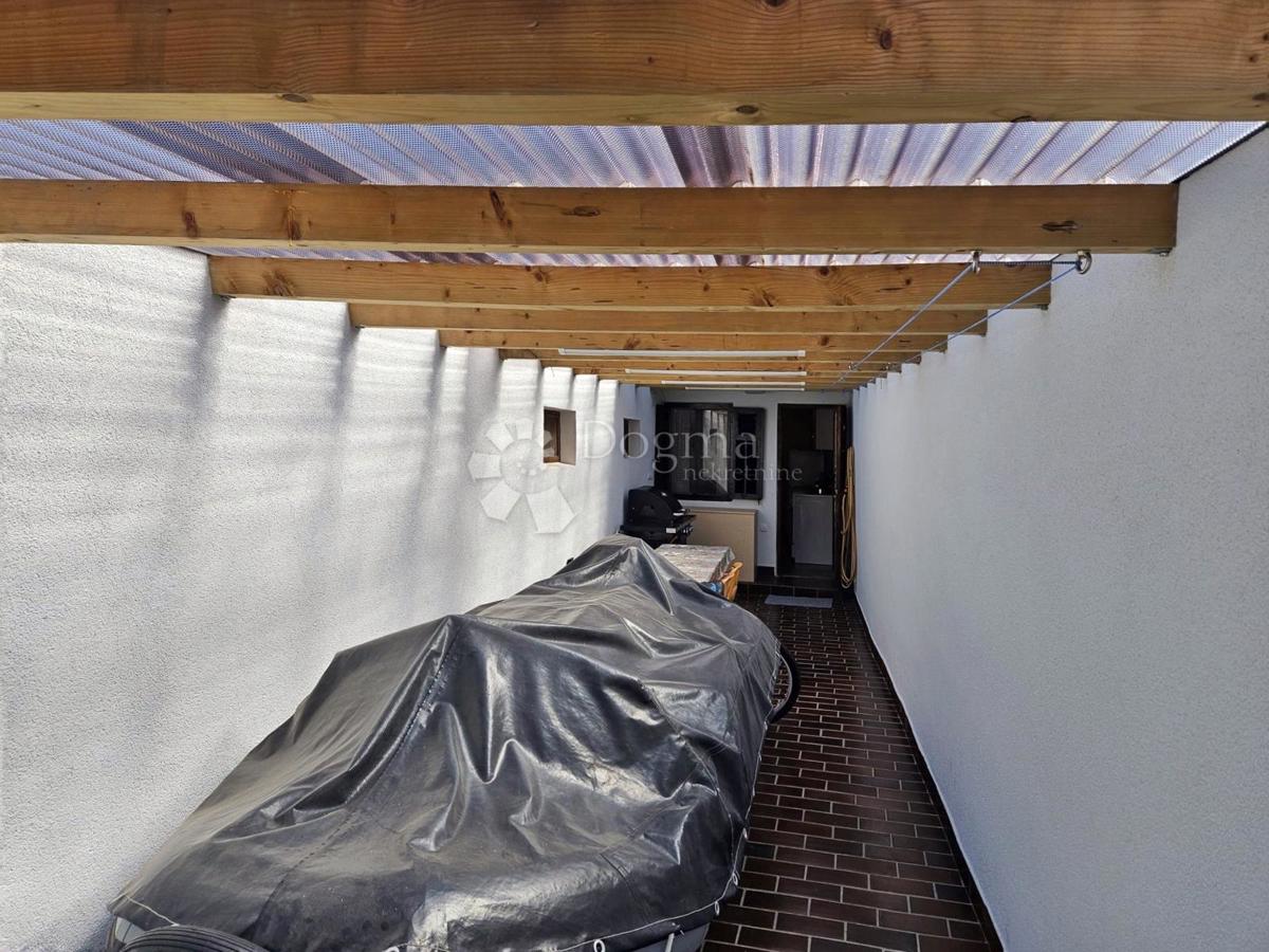 Hiša Peroj, Vodnjan, 65m2