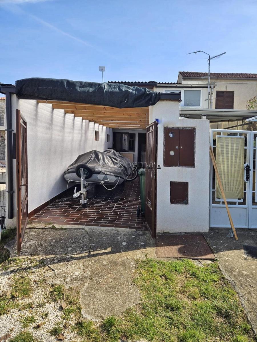 Hiša Peroj, Vodnjan, 65m2