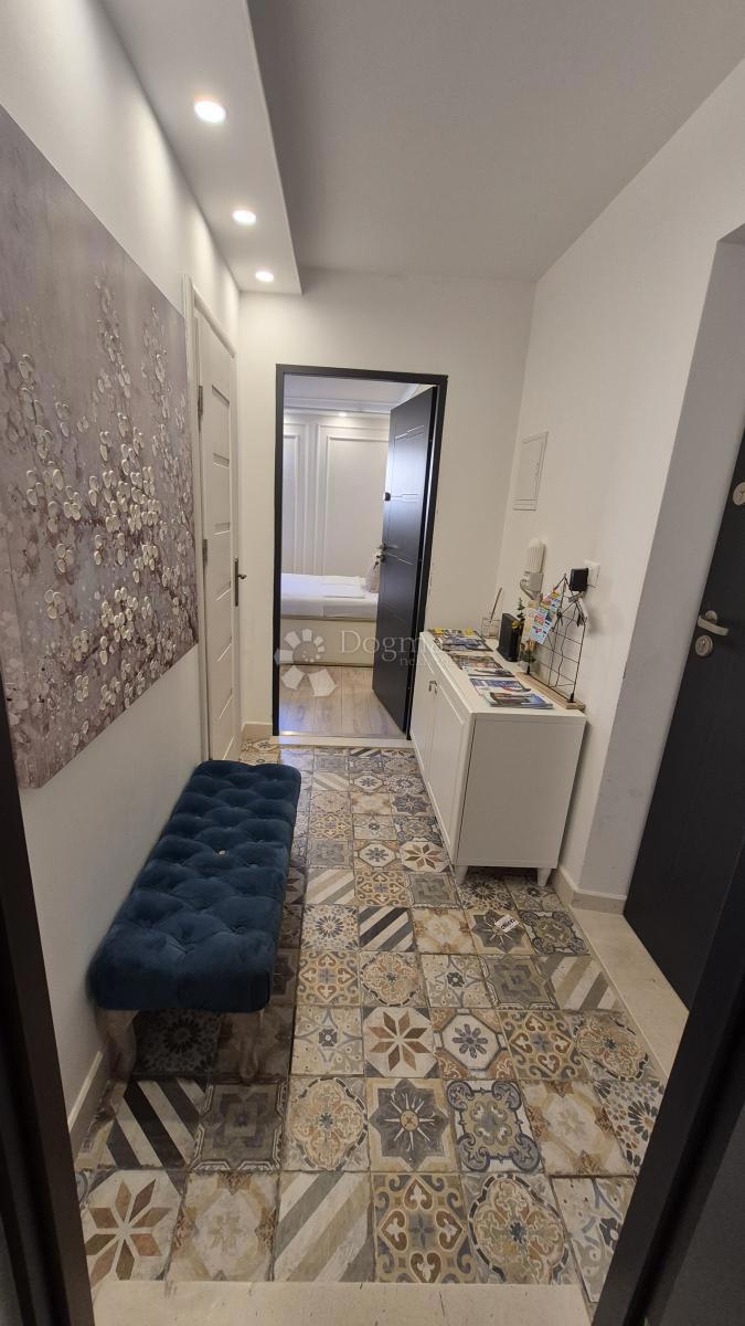 Stanovanje Vrsar, 77,97m2