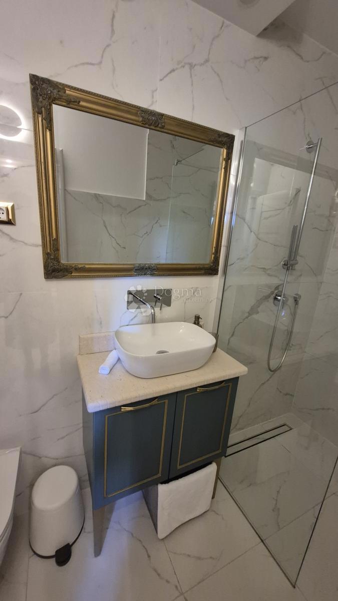 Stanovanje Vrsar, 77,97m2