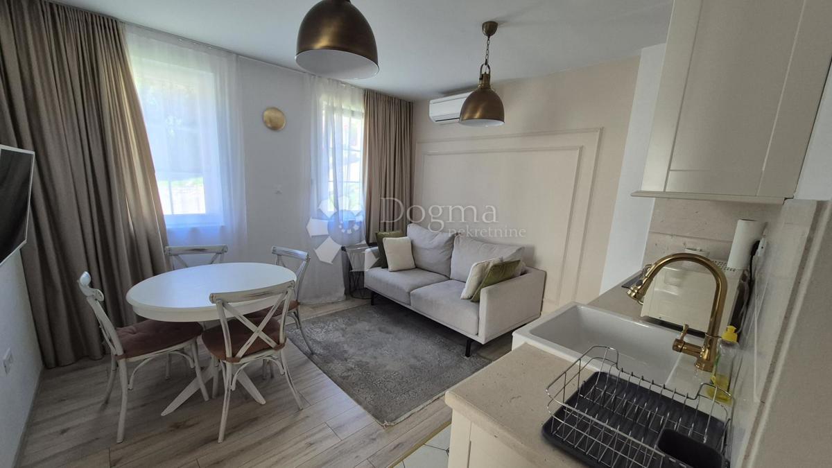 Stanovanje Vrsar, 77,97m2