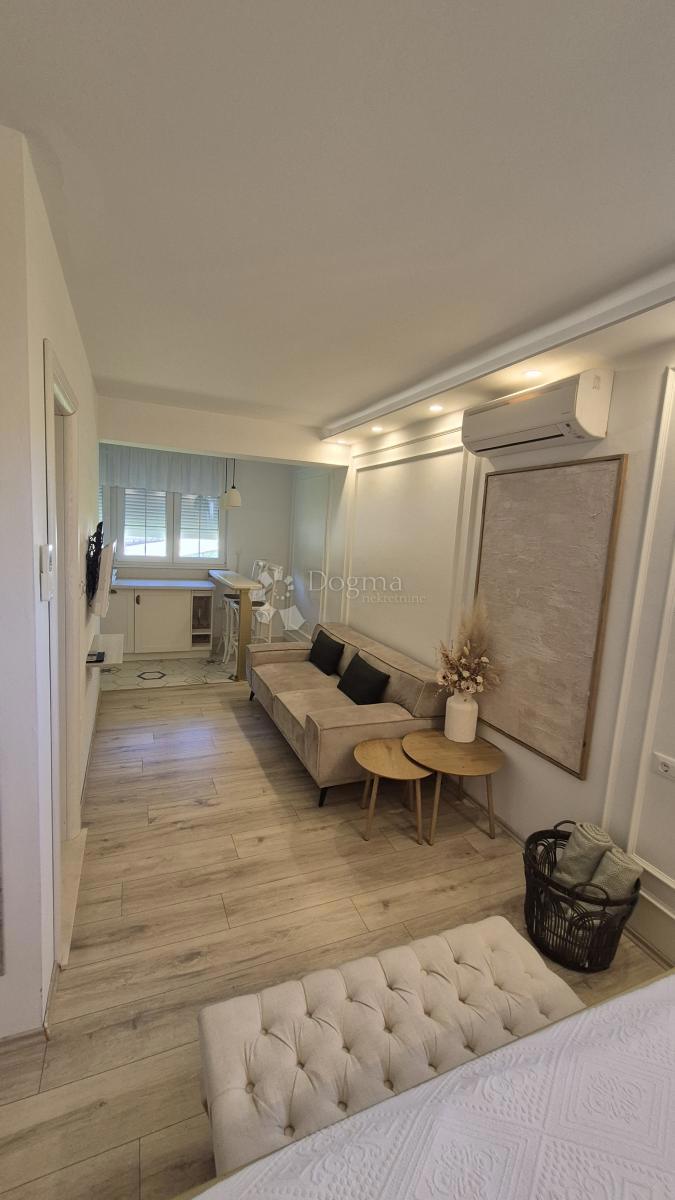 Stanovanje Vrsar, 77,97m2