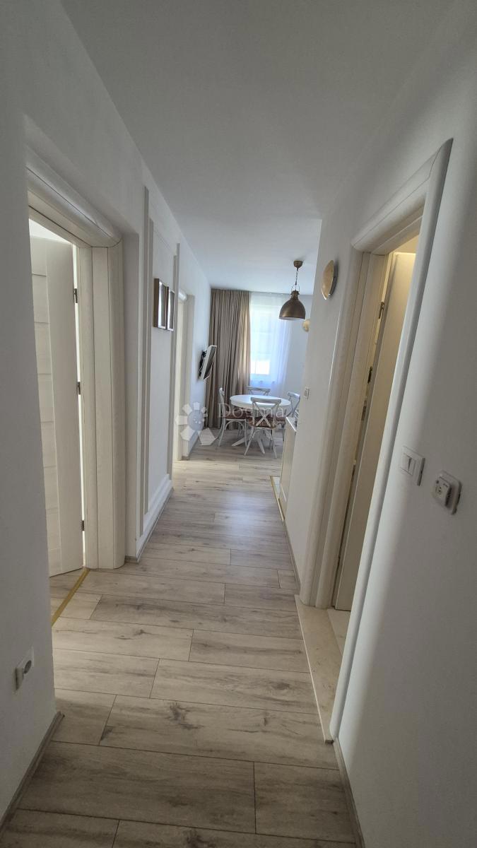 Stanovanje Vrsar, 77,97m2