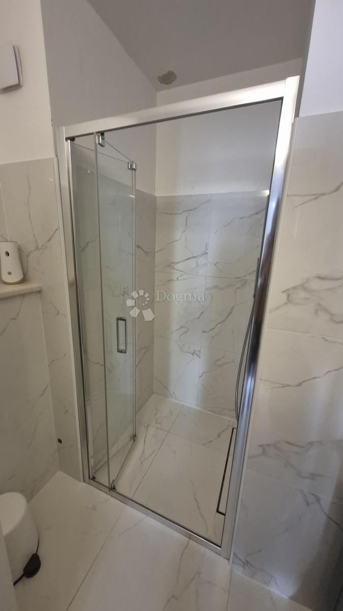 Stanovanje Vrsar, 77,97m2